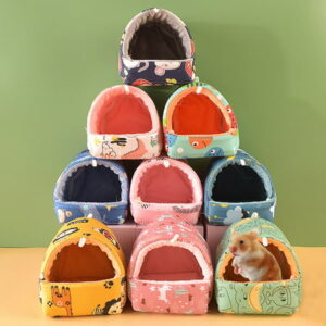 XM Culture Guinea Pig Nest Cartoon Pattern Pet Hideout Warm Small Animal Hamster Squirrel Bed House Cage Accessories