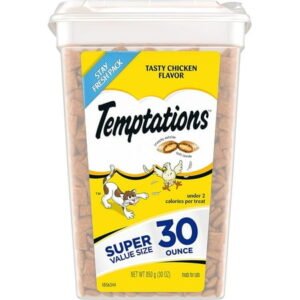 TEMPTATIONS Classic Crunchy and Soft Cat Treats Tasty Chicken Flavor, 30 oz. Tub