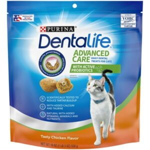 Purina DentaLife Made in USA Facilities Cat Dental Treats, Tasty Chicken Flavor – 19 oz. Pouch