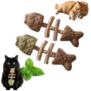 Catnip and Silvervine Chew, Natural Silvervine Cat Chew Stick with Catnip, Fish Shape Cat Dental Toy for Chewing, Biting, Teeth Cleaning, Boredom Relief & Interactive Play(2pcs)