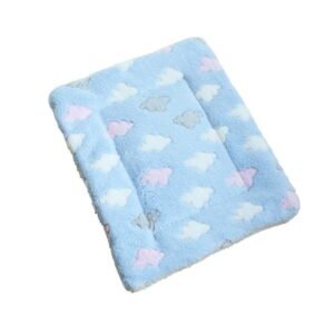 geerera Pets Dog Crate Pad, Ultra Soft Pet Bed With Cute Print, Washable Mat for Medium Small Dogs, Reversible Fleece Kennel Liner, Cat Bed 16 x 12 Inch